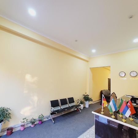 Hotel Avesto2 อูร์เกนช์ ภายนอก รูปภาพ